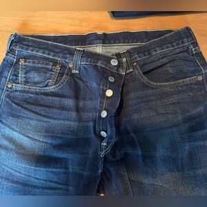 listing-status-banner